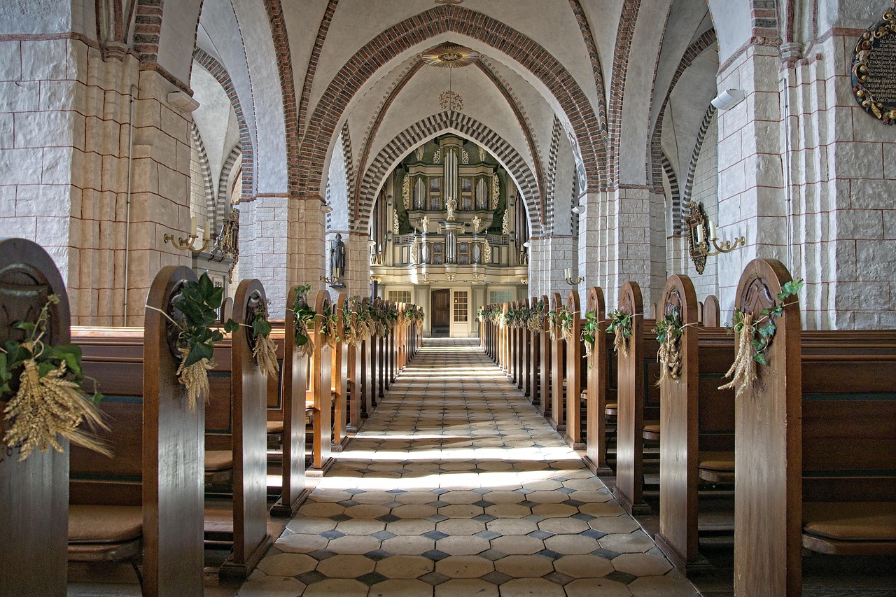 <b>Illinois is Forcing Churches to Pay for Abortions</b>– <i> www.lifenews.com</i>