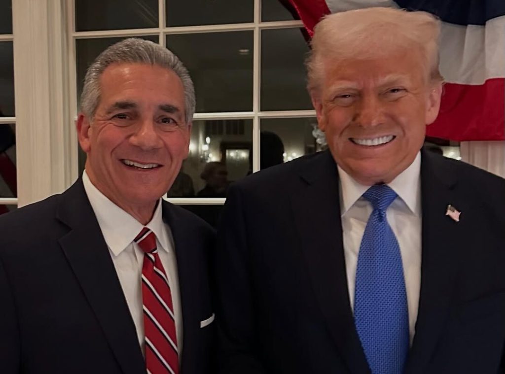 Trump, trashing N.J. as 'blue horror show,' again urges support ...